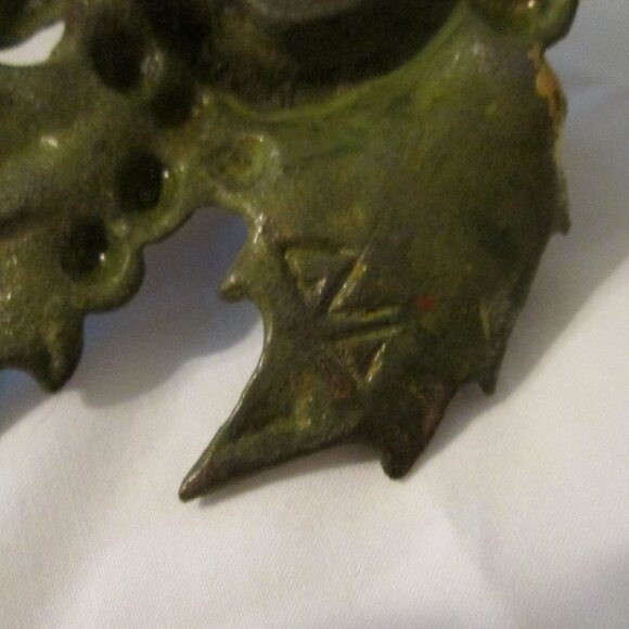 2 Vintage  Christmas Cast Iron Holly Candle Holders - Picture 10 of 10